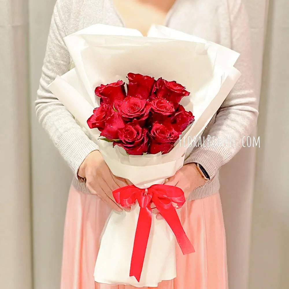 冰红玫瑰花束