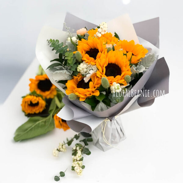 Classic Sunflower Bouquet